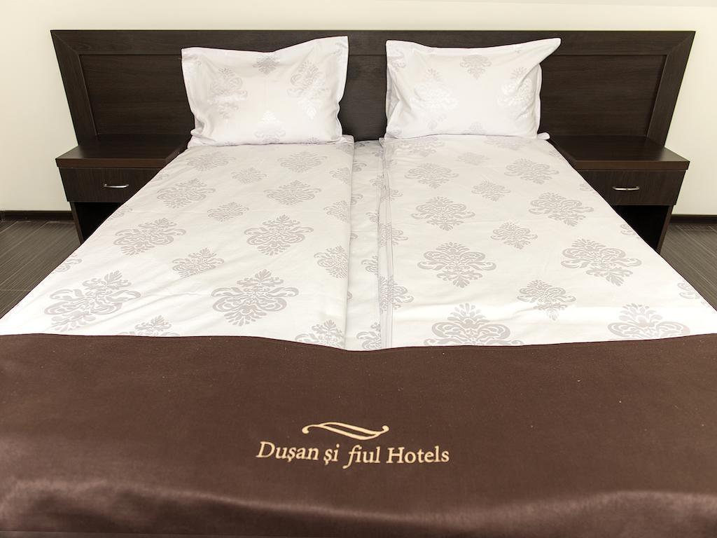Hotel Dusan Si Fiul Resita Nord 객실 사진